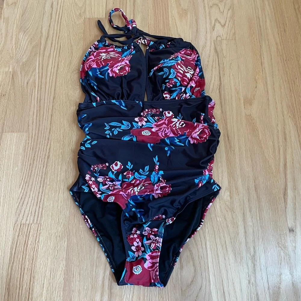 Women’s one piece floral swimsuit